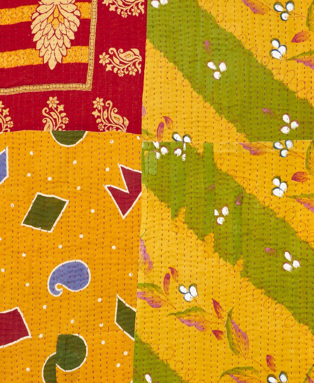Kantha quilt throw made of recycled vintage saris