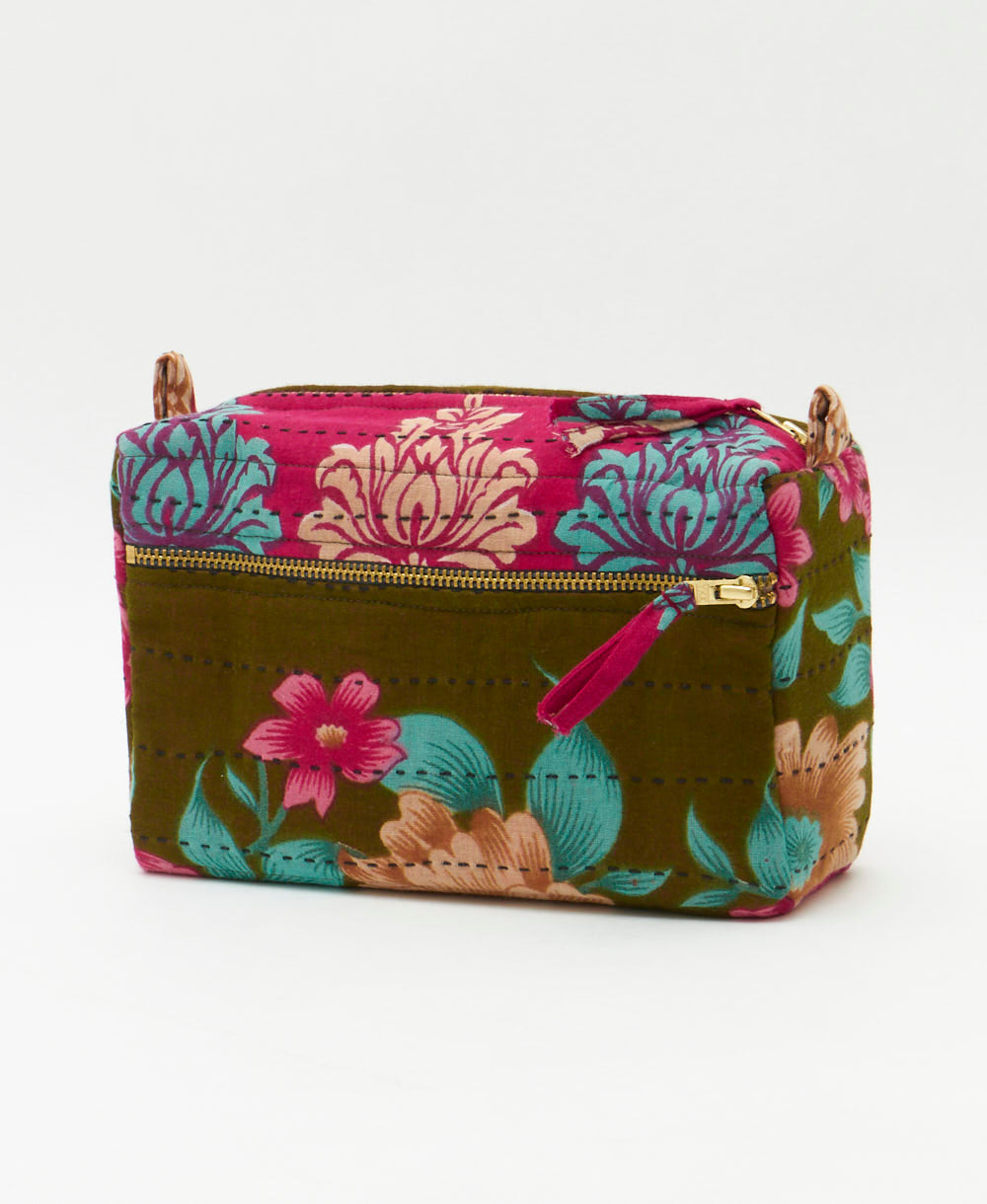 medium toiletry bag