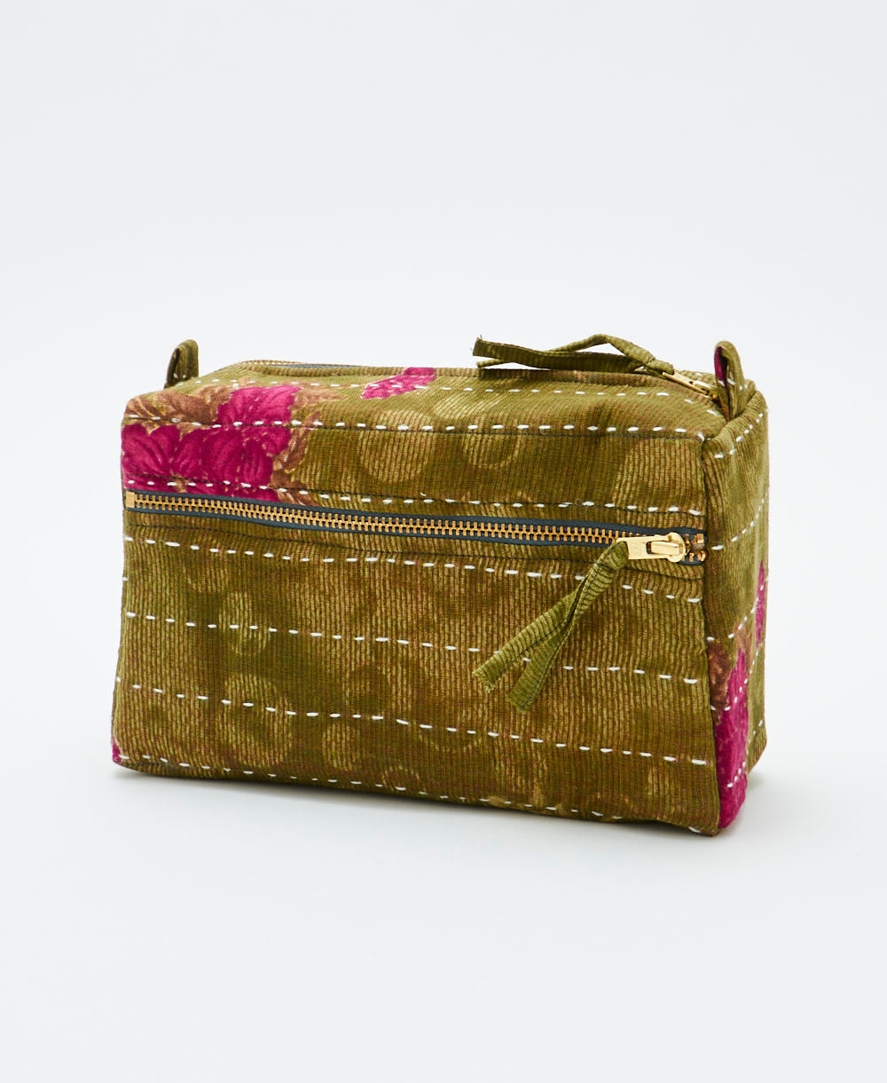 medium toiletry bag