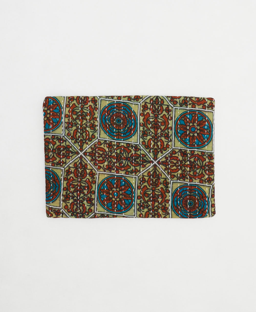 small zipper pouch