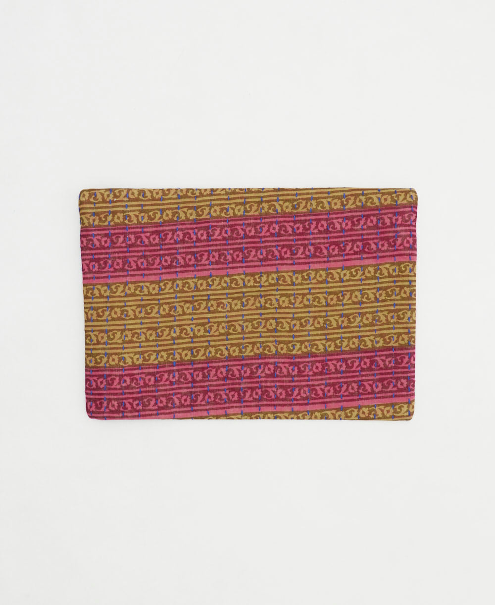 small zipper pouch