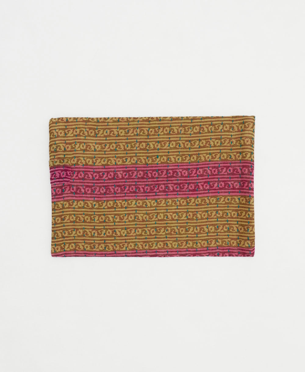 small zipper pouch