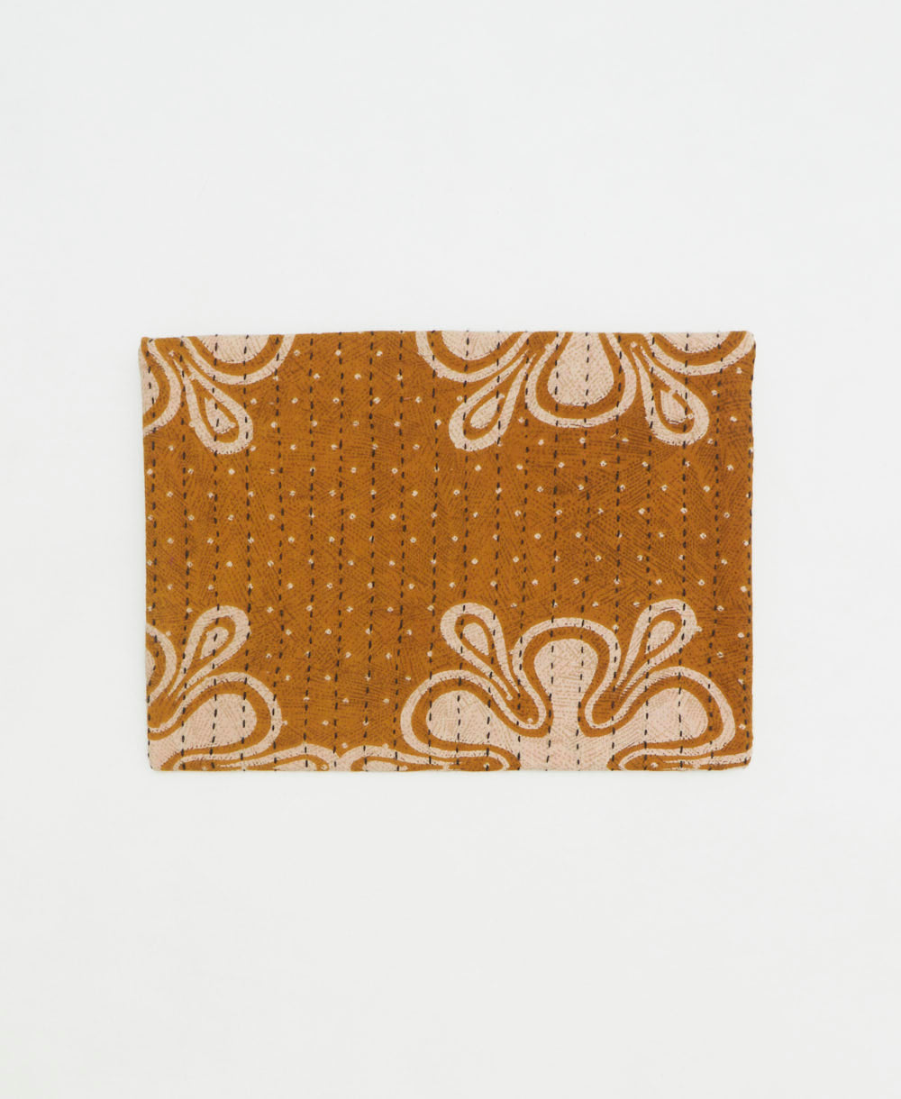 small zipper pouch