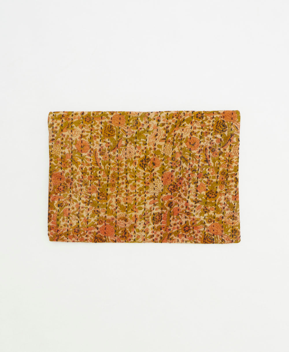 small zipper pouch