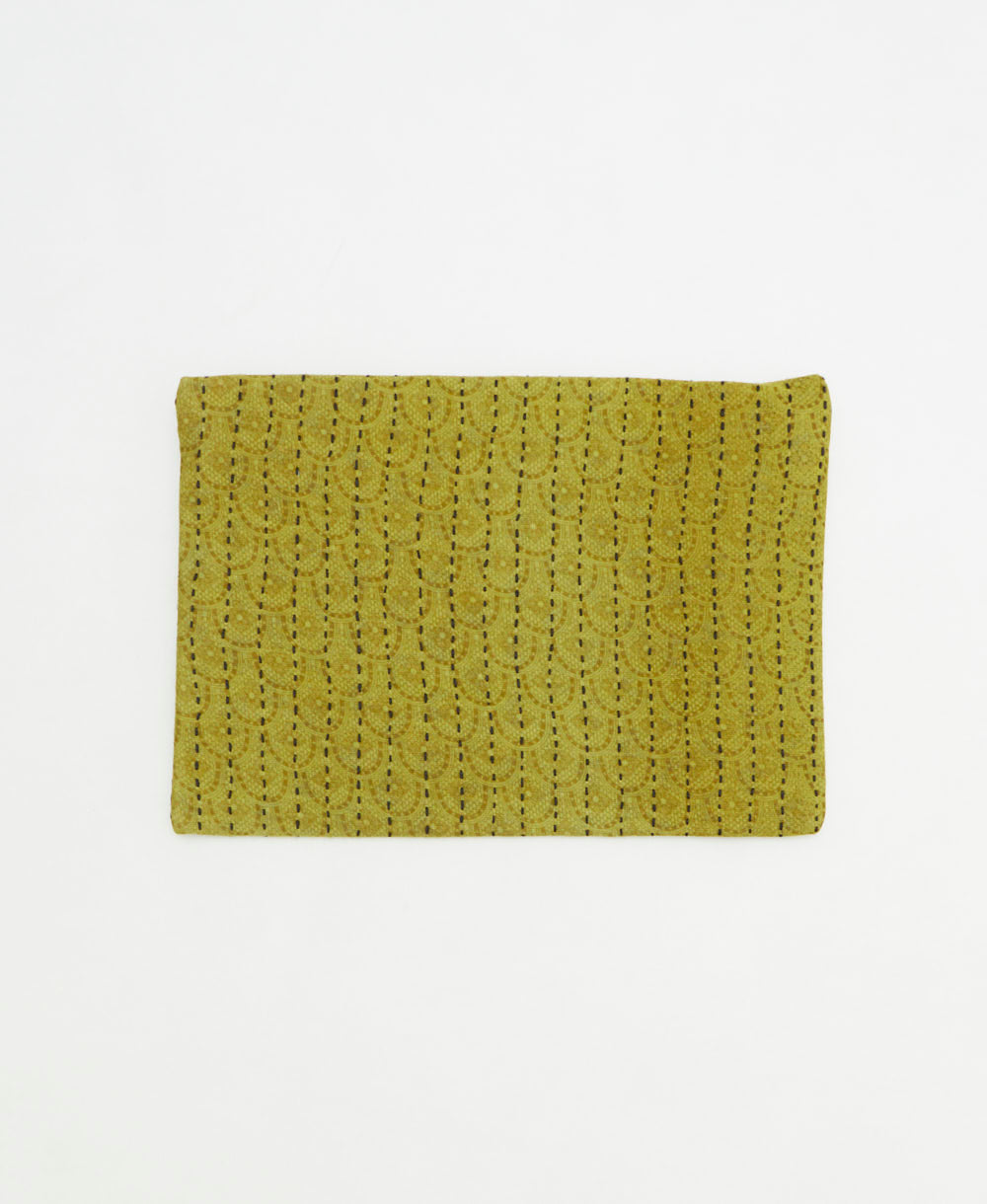 small zipper pouch