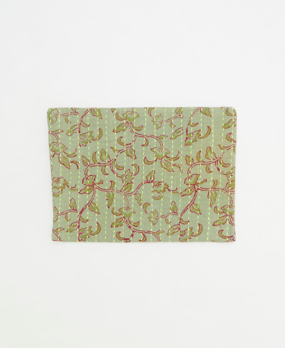 small zipper pouch