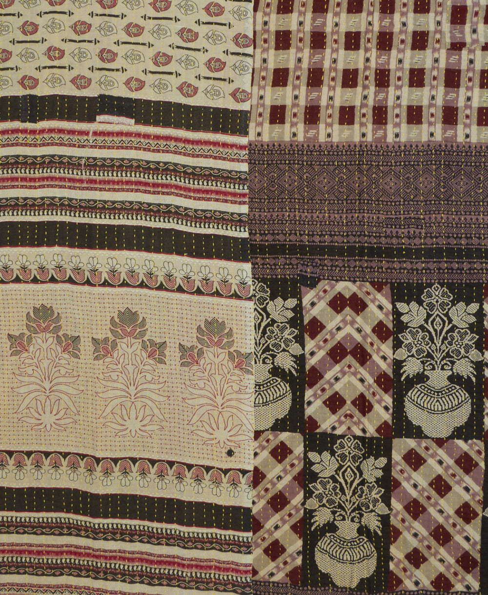 Kantha quilt throw made of recycled vintage saris