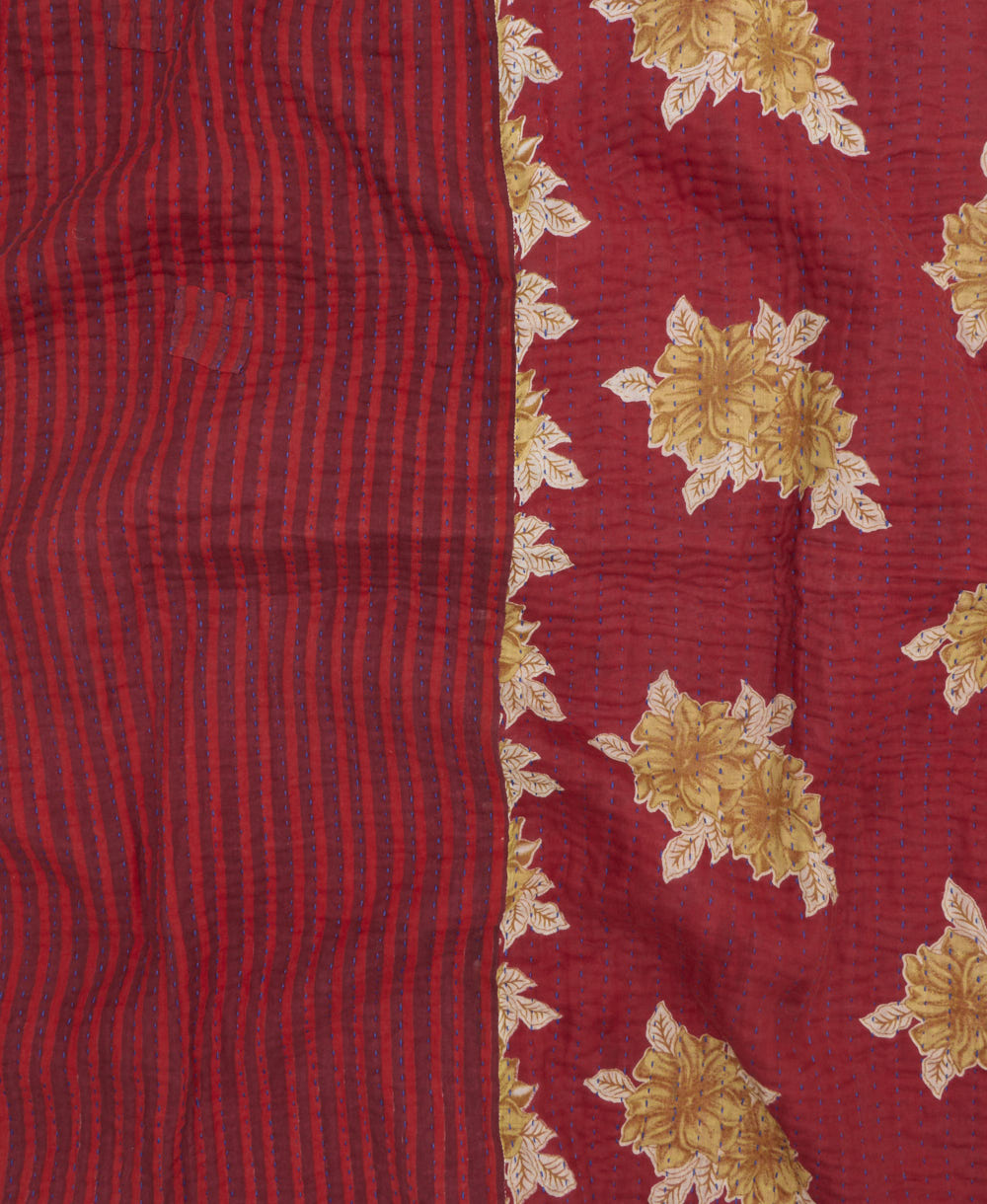 Kantha quilt throw made of recycled vintage saris