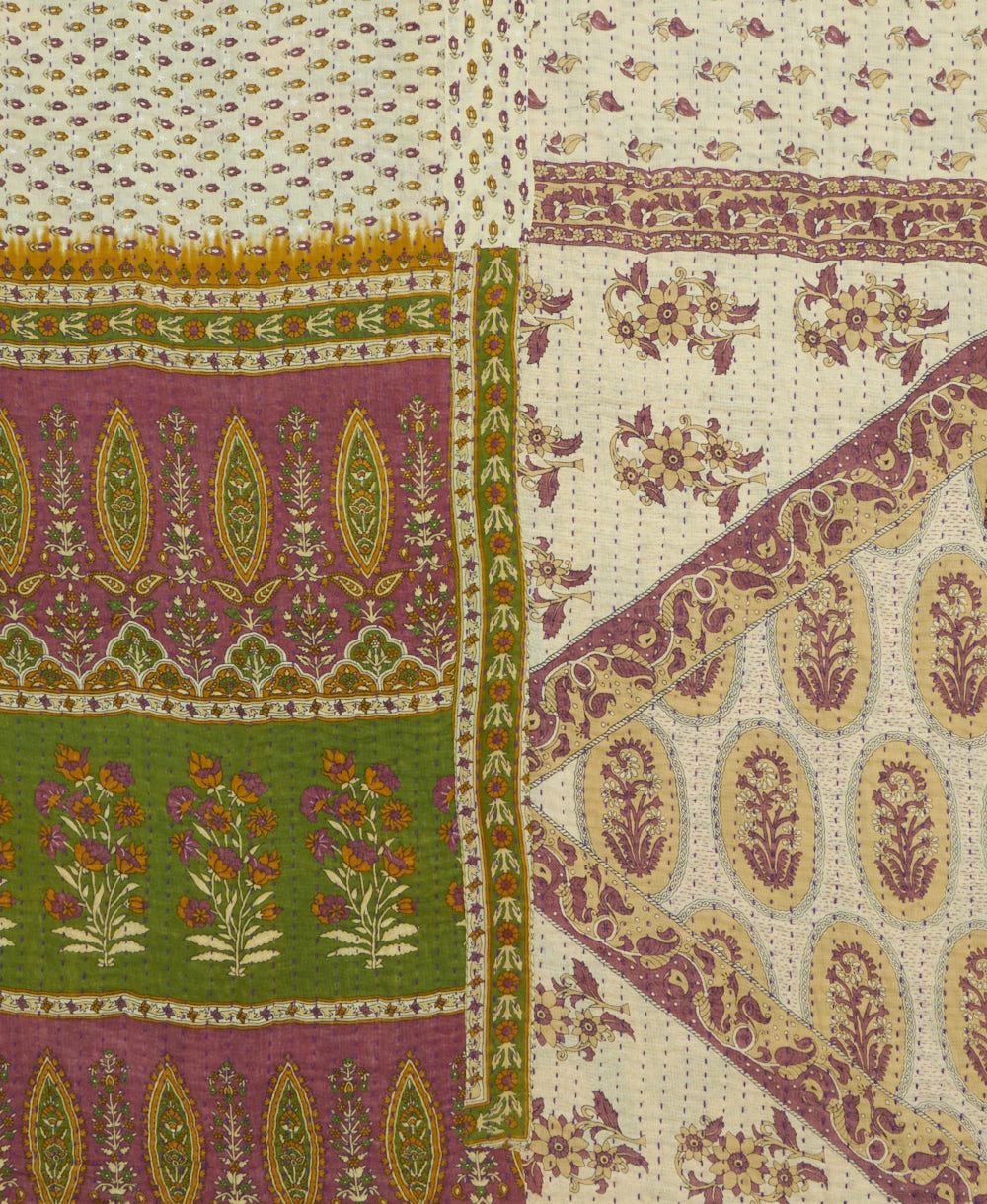 Kantha quilt throw made of recycled vintage saris