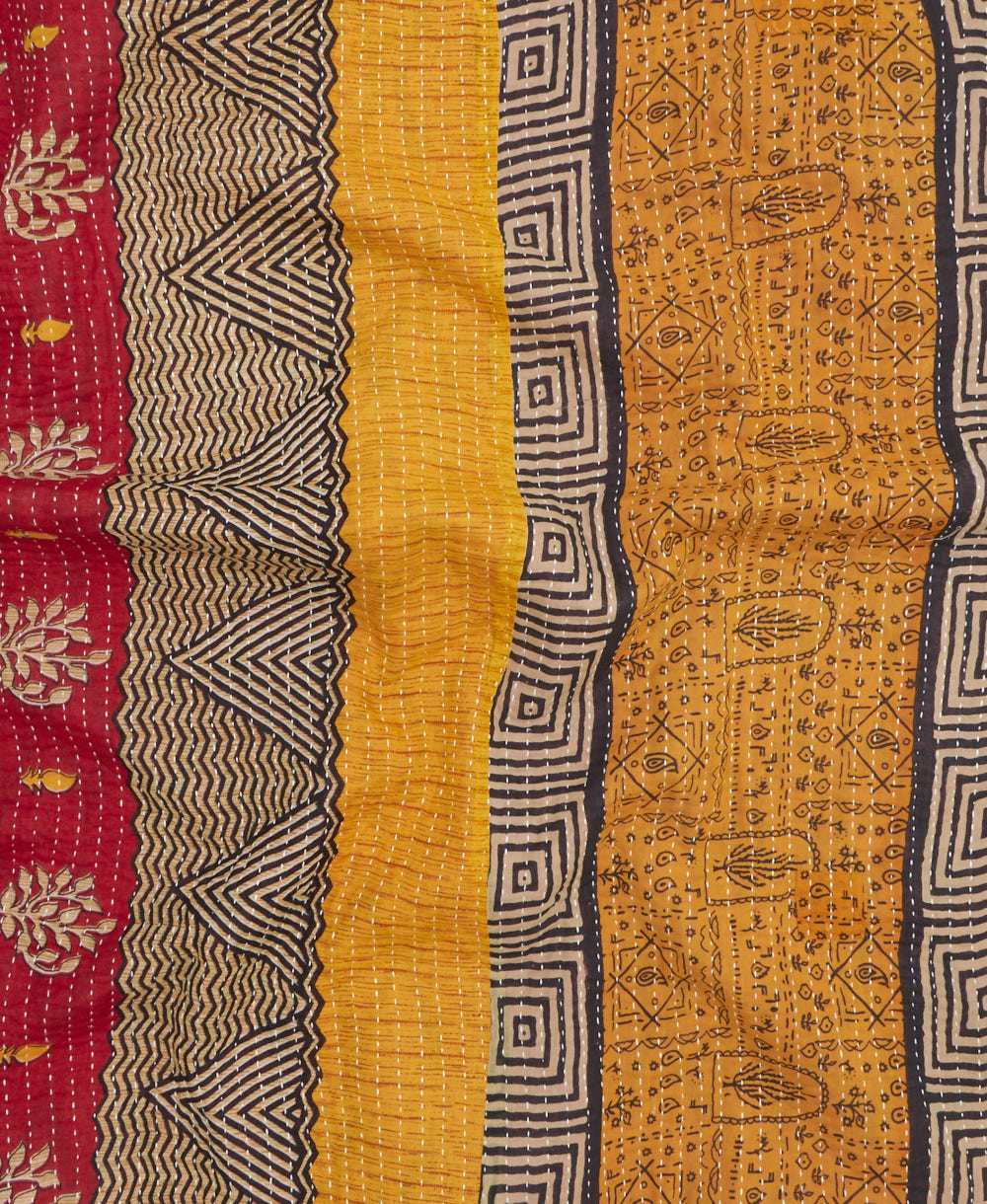 Kantha quilt throw made of recycled vintage saris