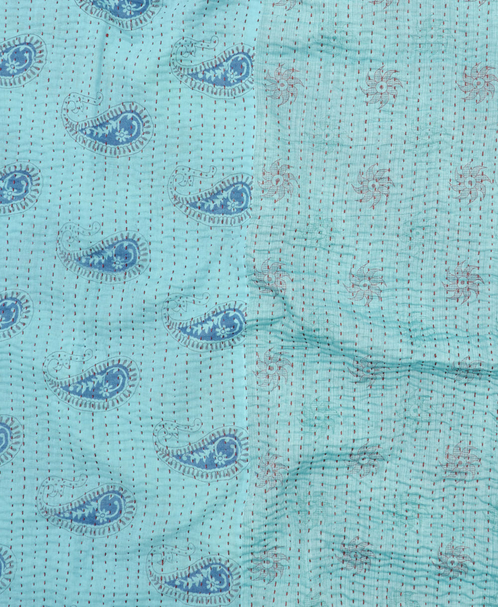 Kantha quilt throw made of recycled vintage saris
