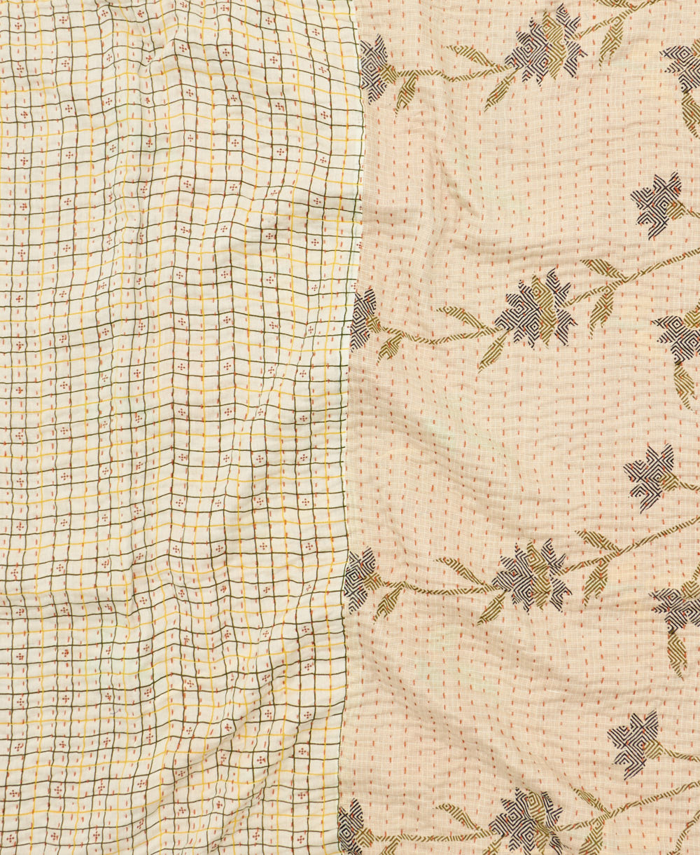 Kantha quilt throw made of recycled vintage saris