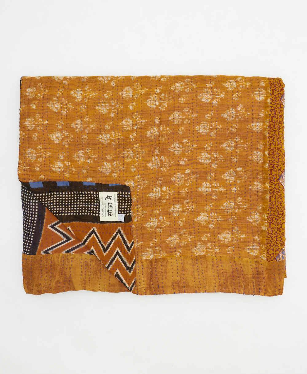 quilted throw in king size handmade in India by Anchal artisans
