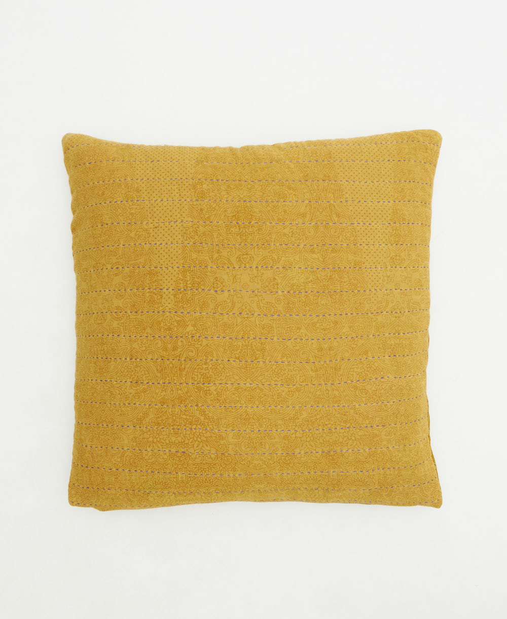 18" throw pillow