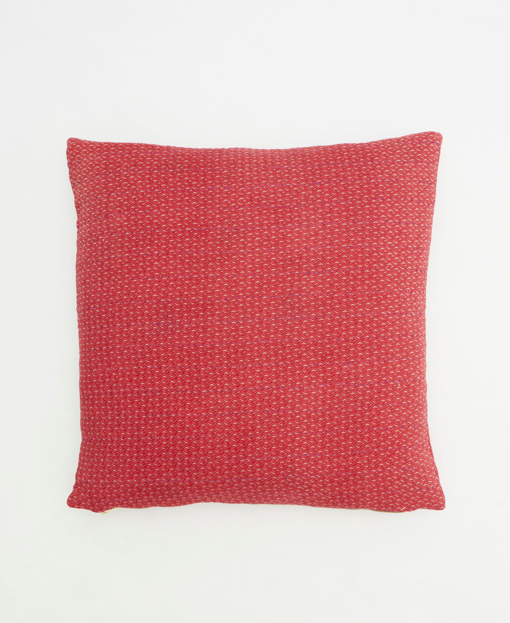 18" throw pillow