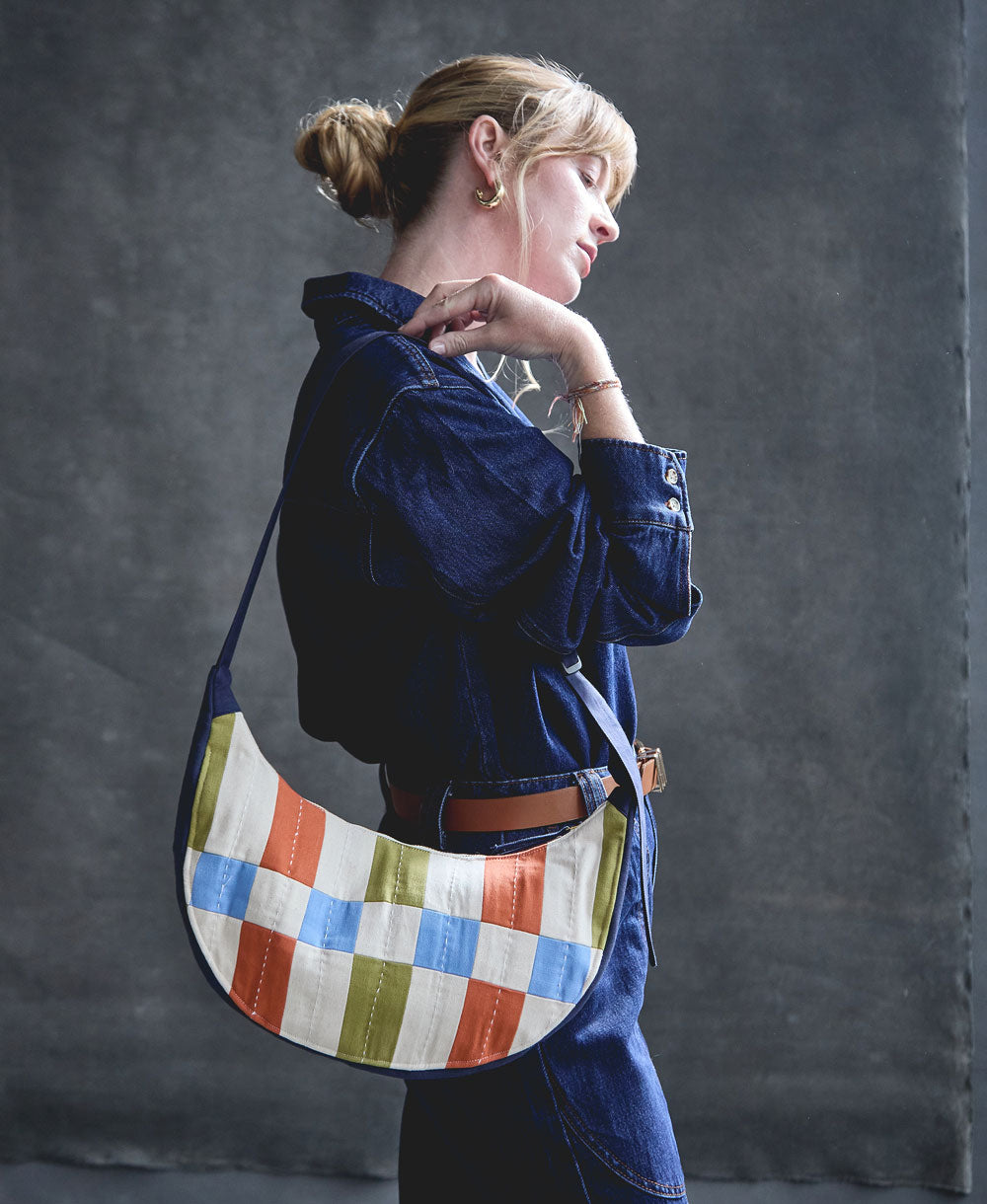 crescent bag in checkered print handmade in India from organic cotton