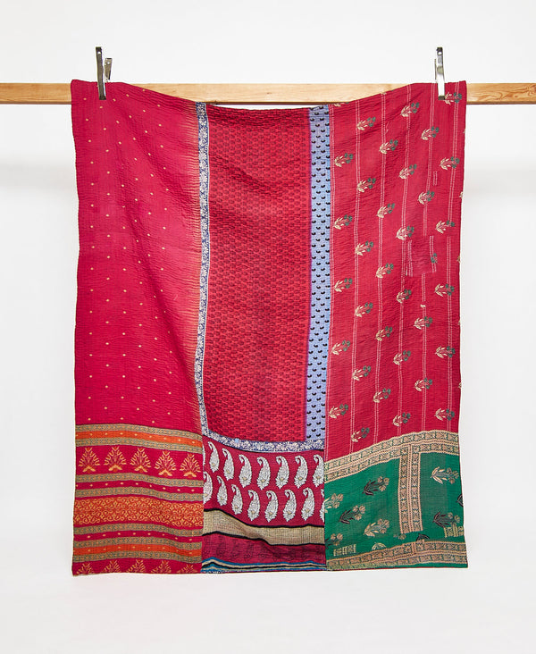 Twin kantha quilt in a red tradiditonal pattern handmade in India
