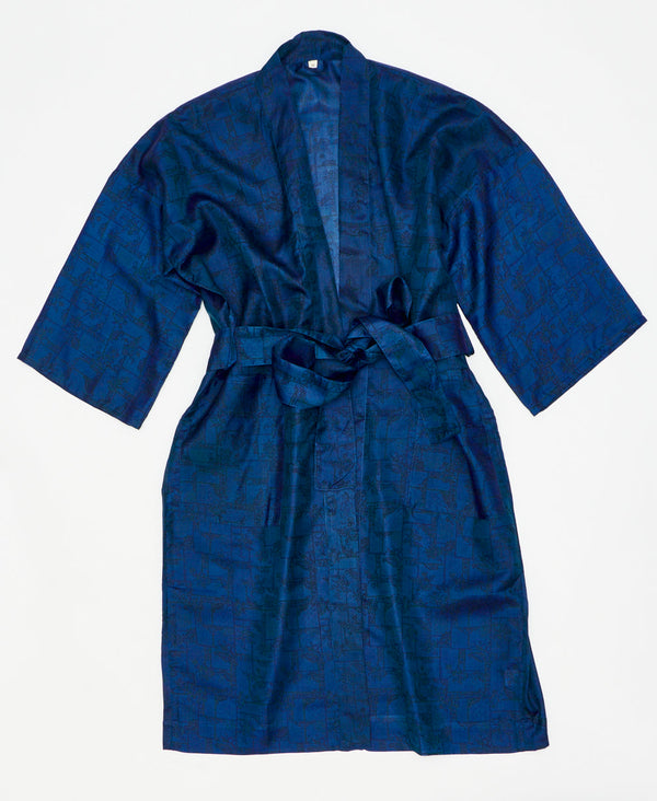 This blue silk robe is ethically made using recycled
vintage silk saris