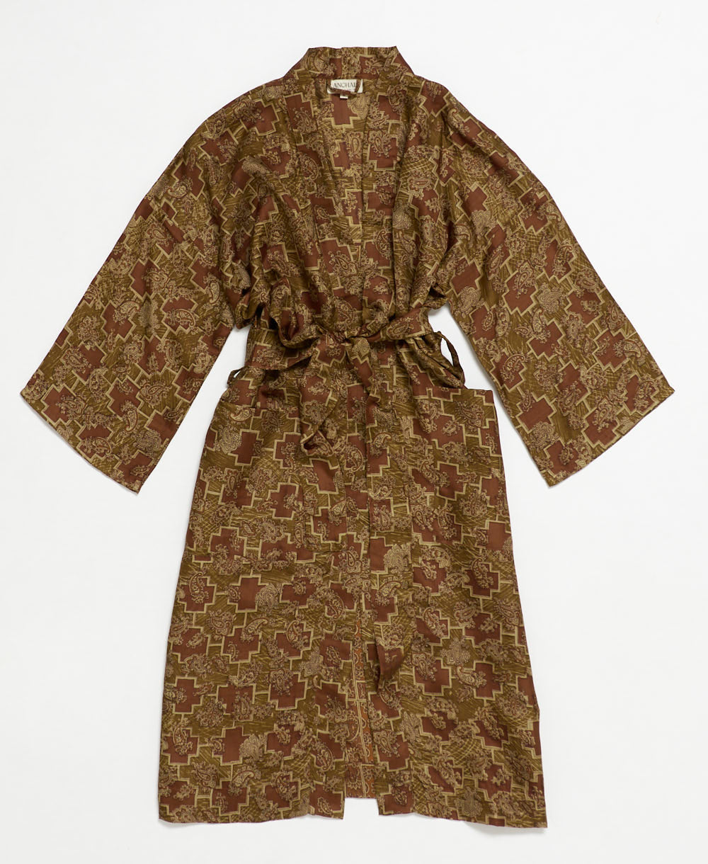 silk robe ethically made using upcycled
vintage silk saris