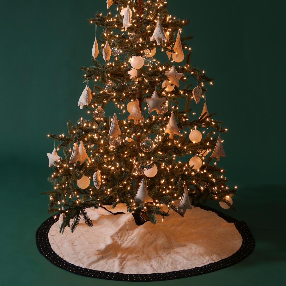 sustainably-made organic cotton embroidered contemporary tree skirt by Anchal