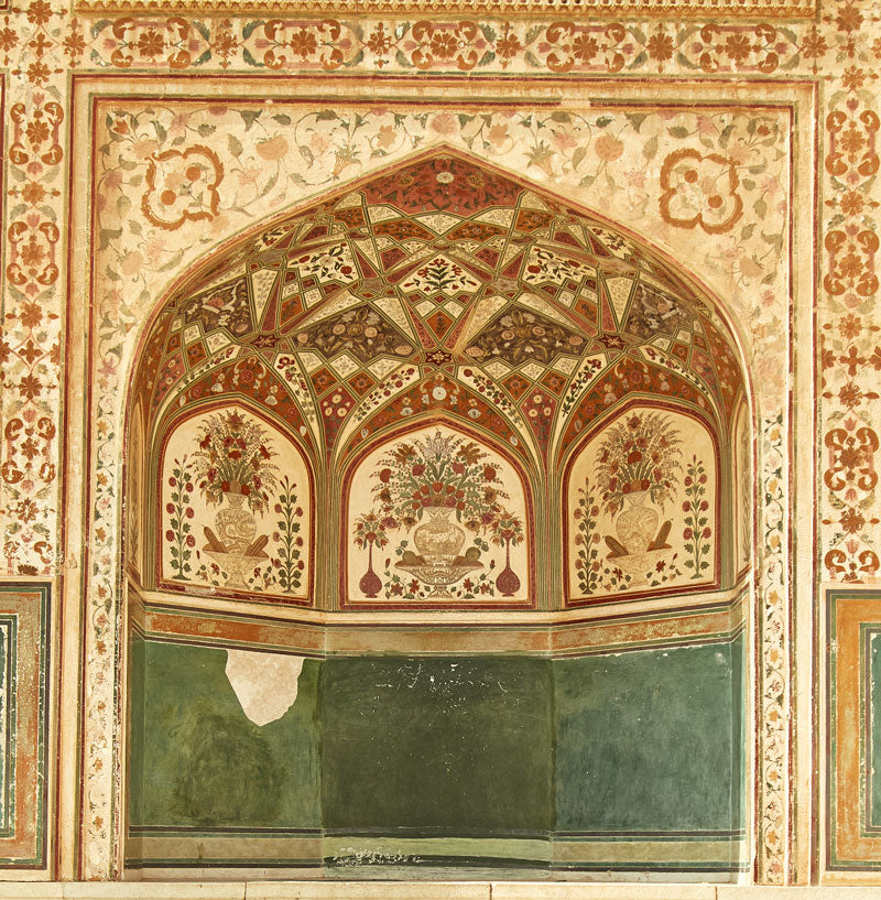 hand painted intricate floral wall mural in palace in Jaipur, India