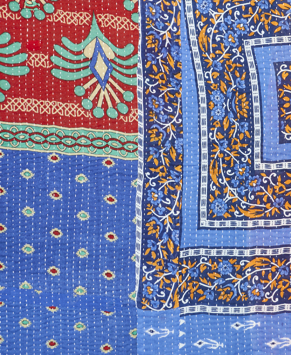 Kantha quilt throw made of recycled vintage saris