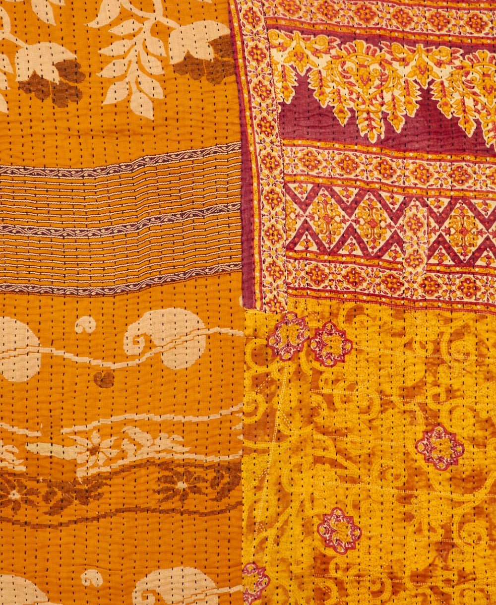 Kantha quilt throw made of recycled vintage saris