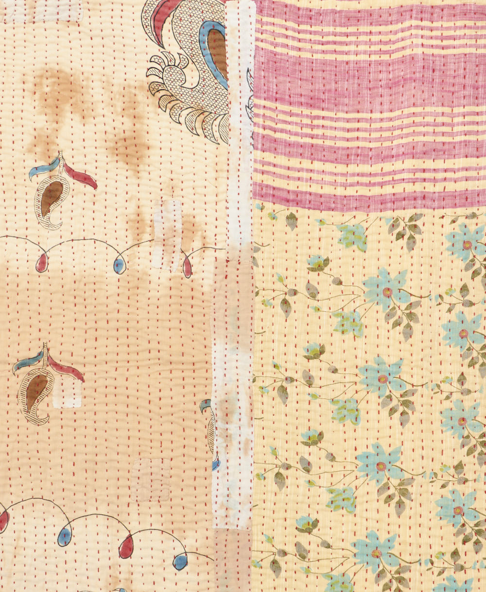 Kantha quilt throw made of recycled vintage saris