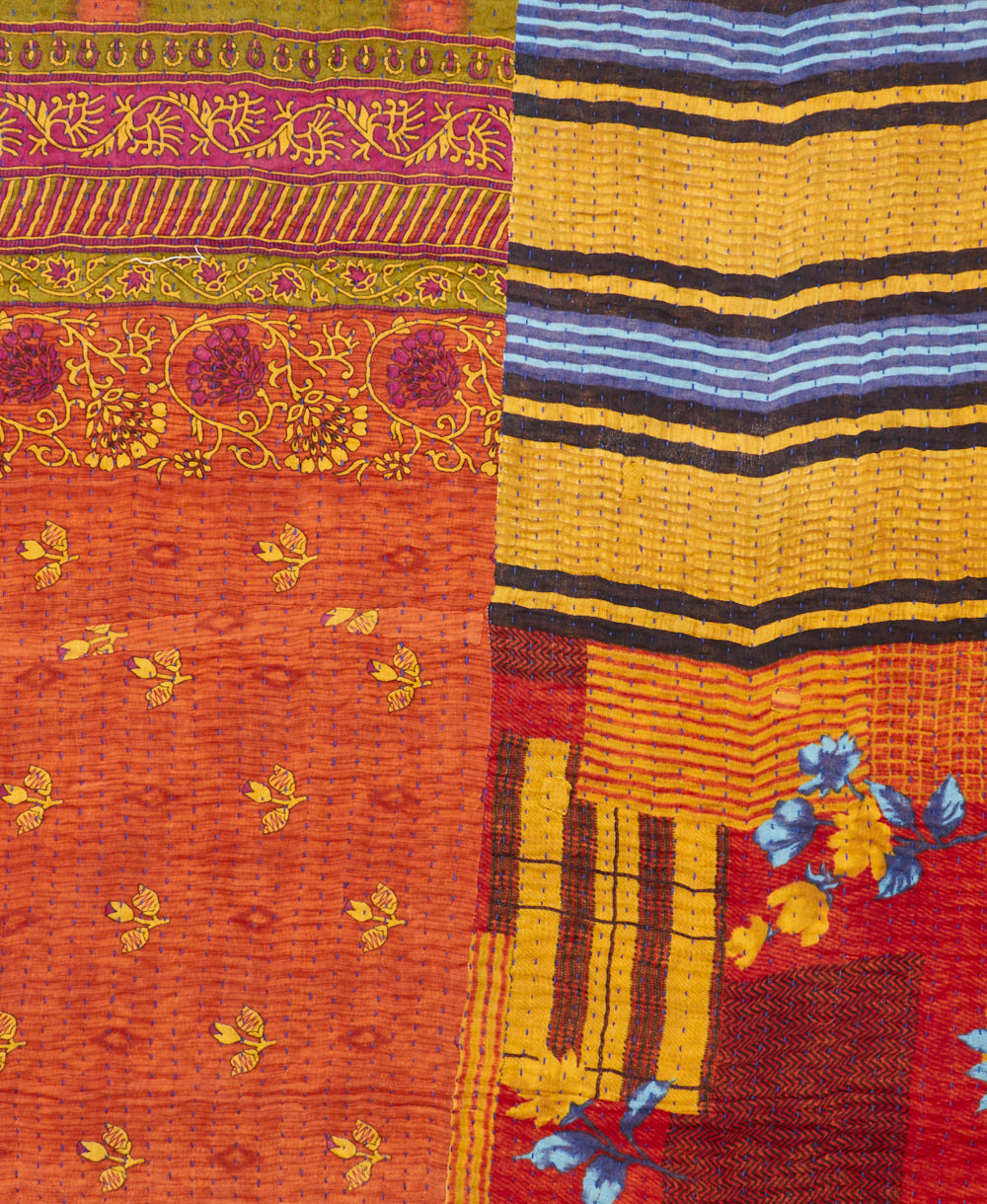 Kantha quilt throw made of recycled vintage saris