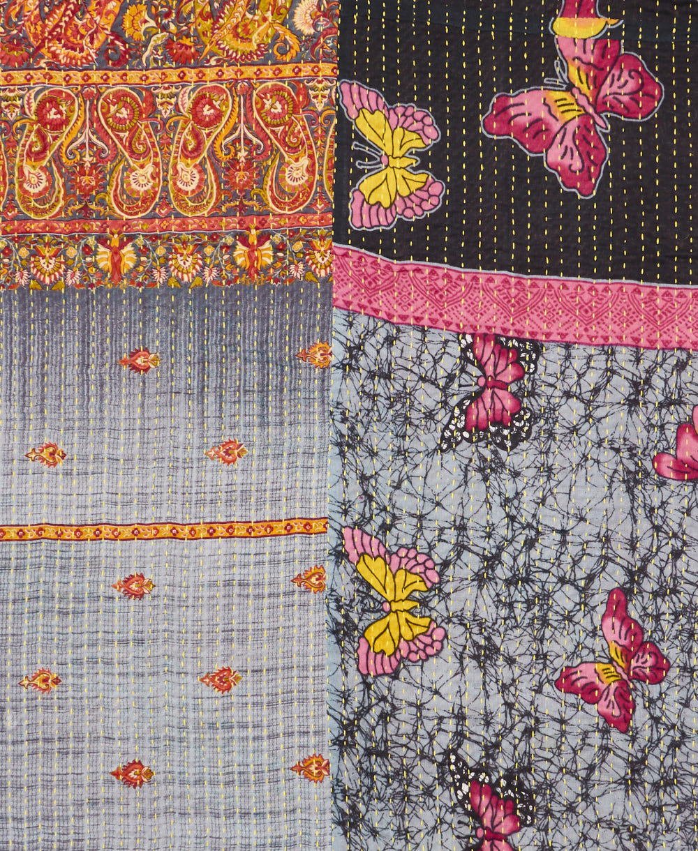 Kantha quilt throw made of recycled vintage saris