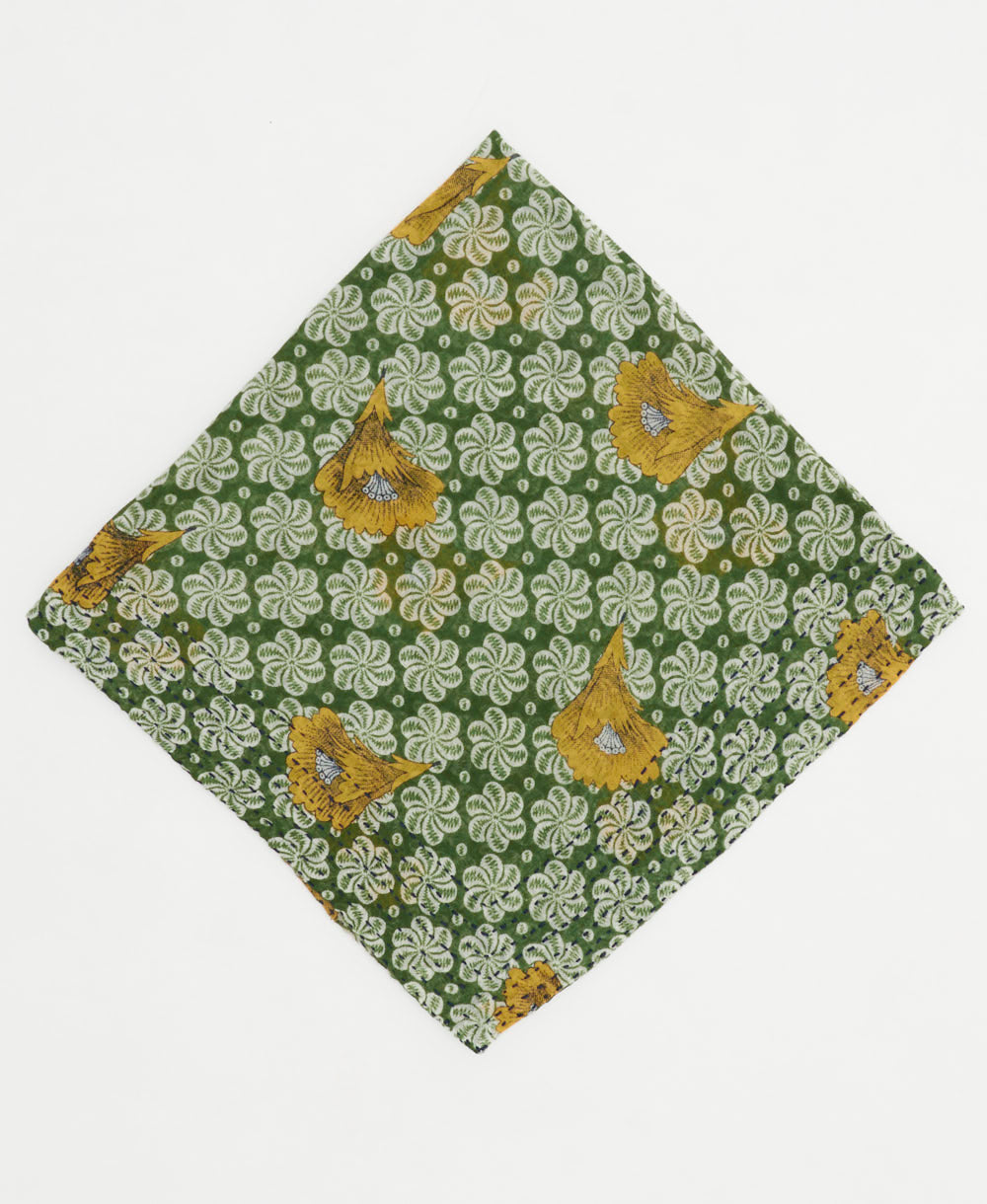 green cotton bandana with yellow daffodil floral print