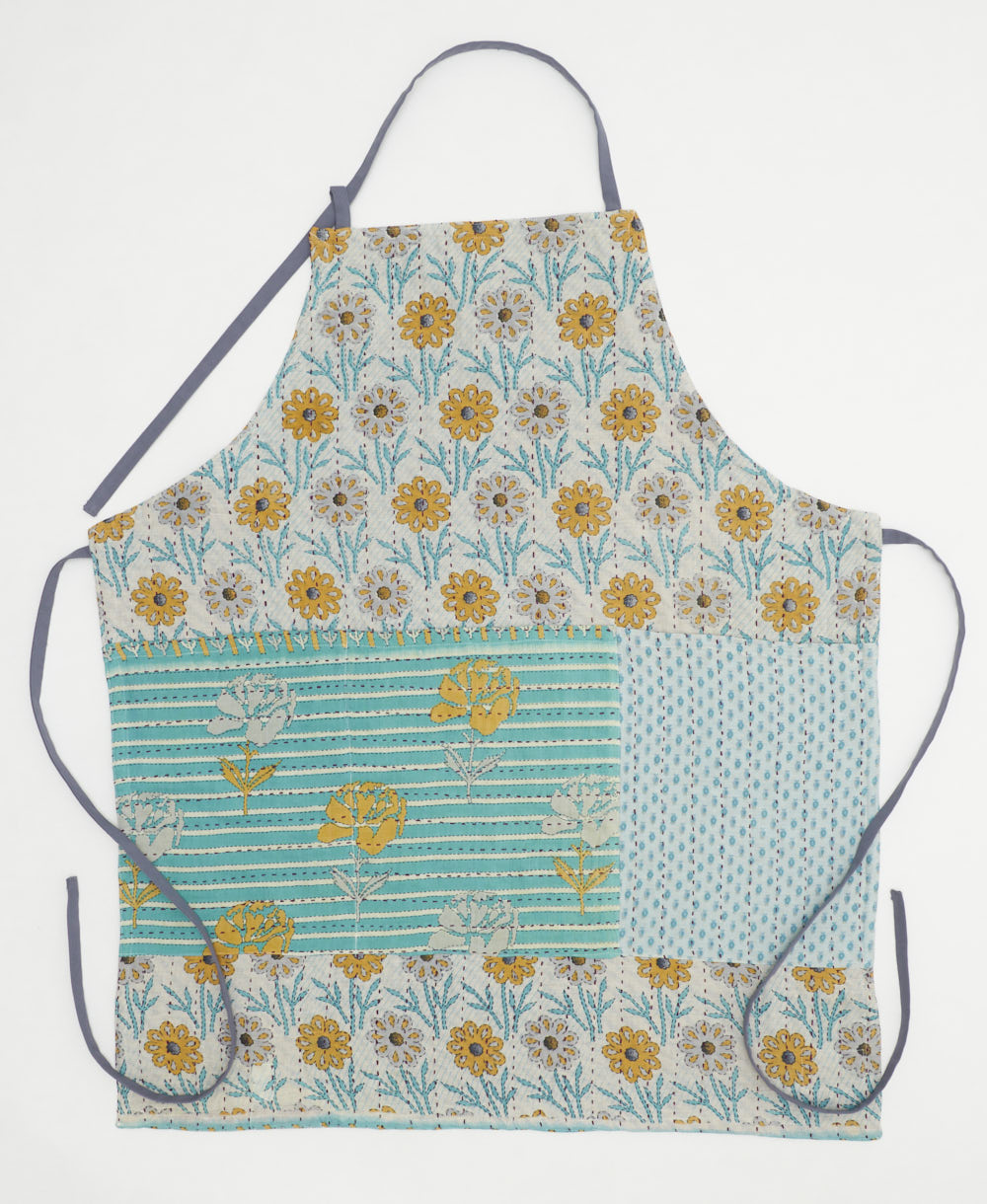 cotton bib apron with pockets & adjustable neck & waist ties handmade in India