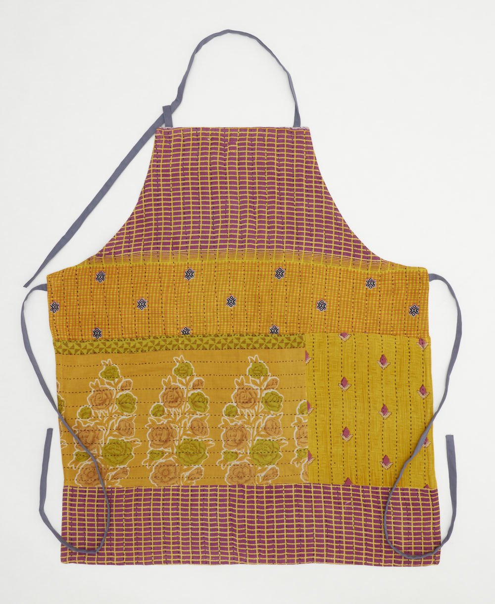 cotton bib apron with pockets & adjustable neck & waist ties handmade in India