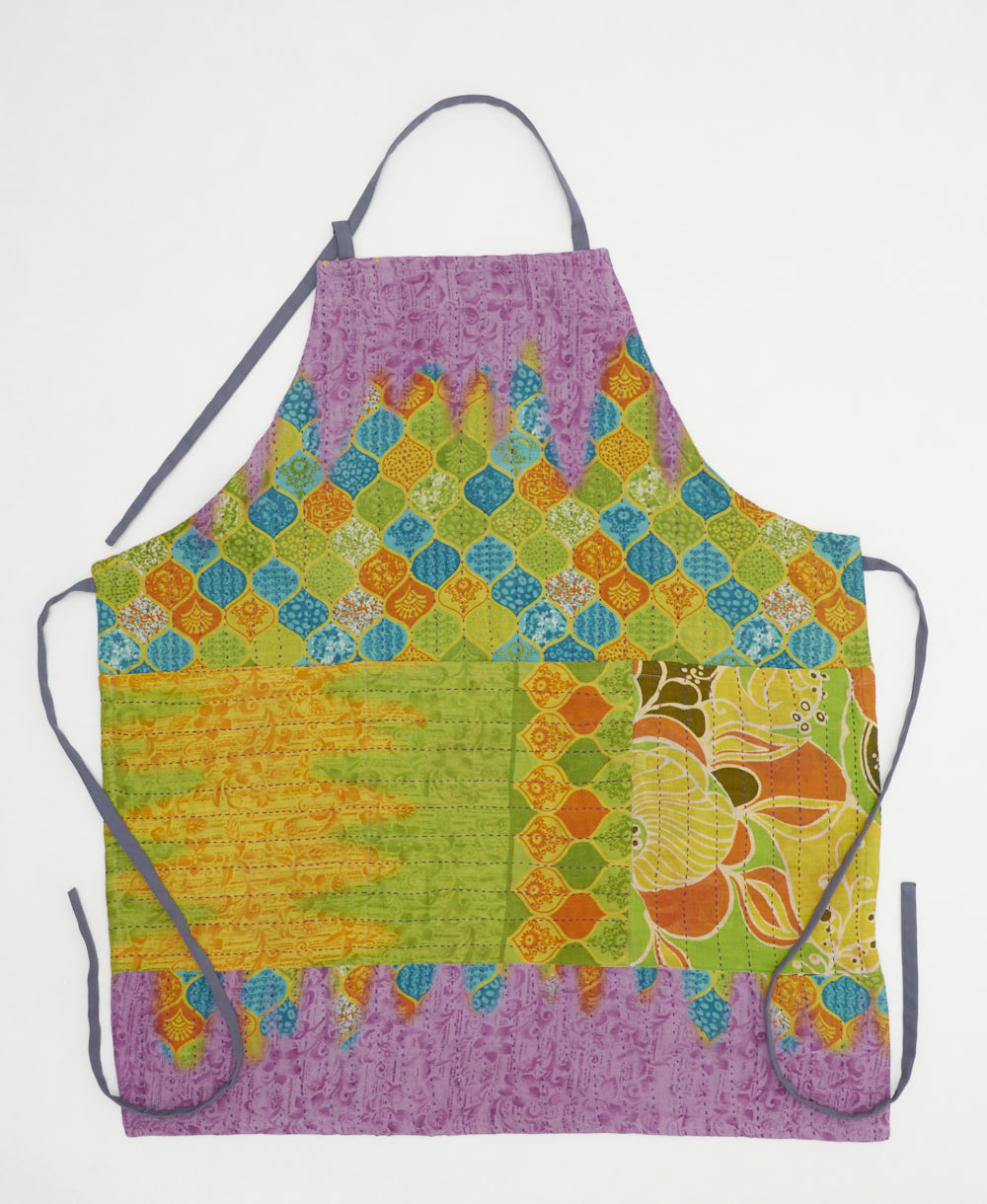 cotton bib apron with pockets & adjustable neck & waist ties handmade in India