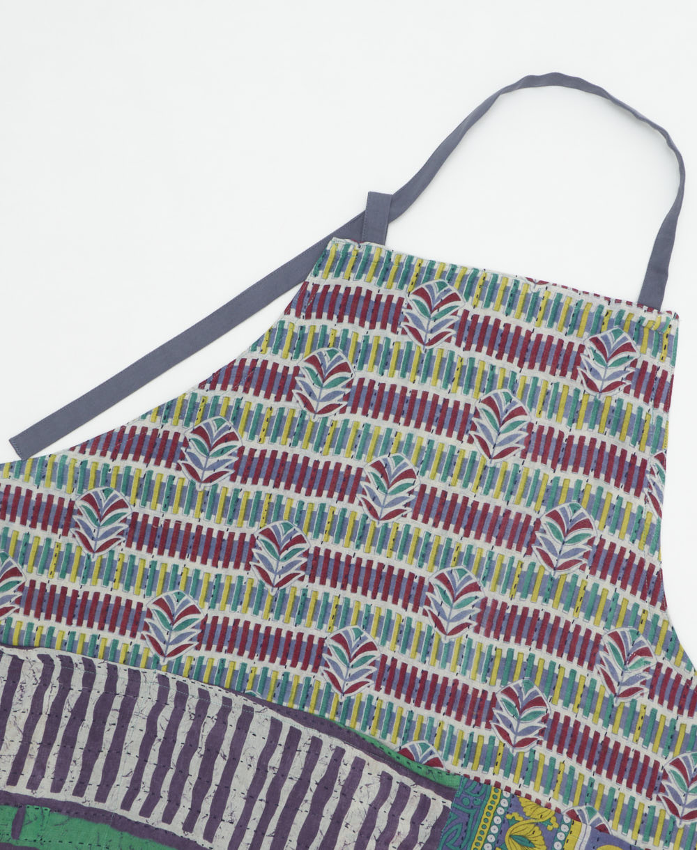 kitchen cotton apron handmade in India from upcycled vintage cotton saris