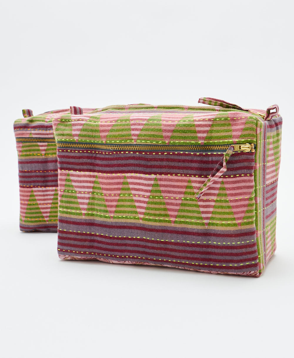 toiletry travel bag