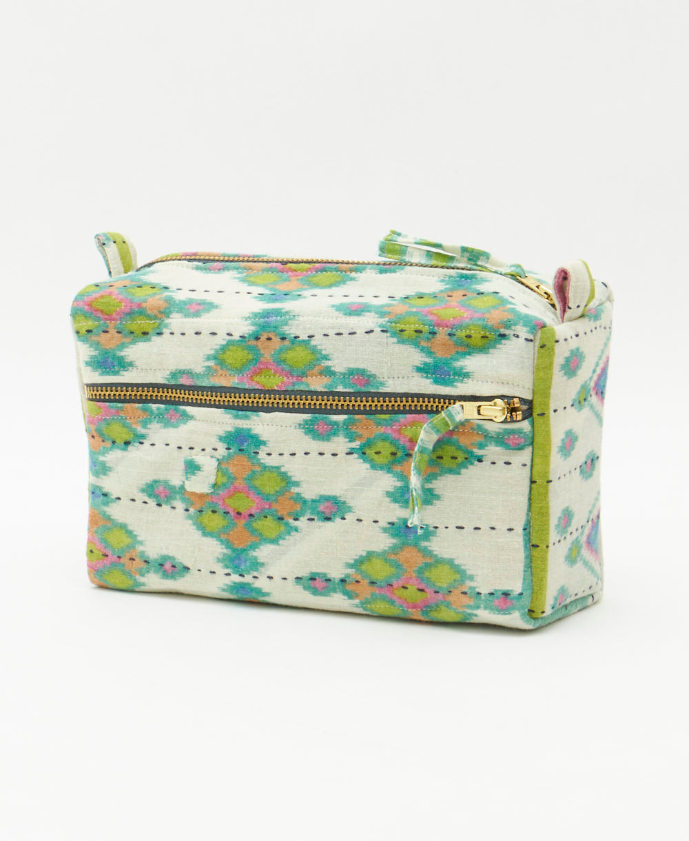 medium toiletry bag