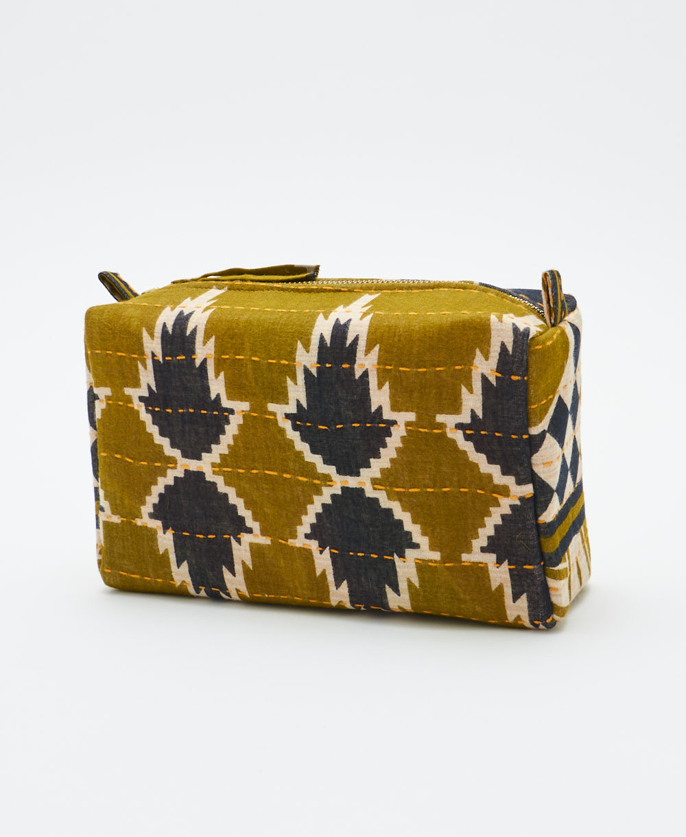 cosmetic travel bag