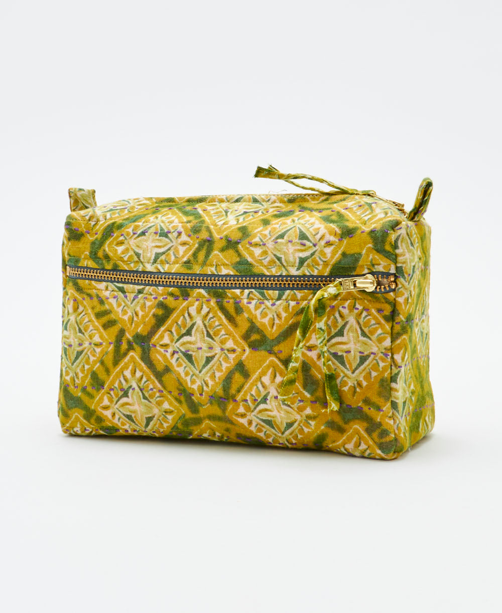 medium toiletry bag