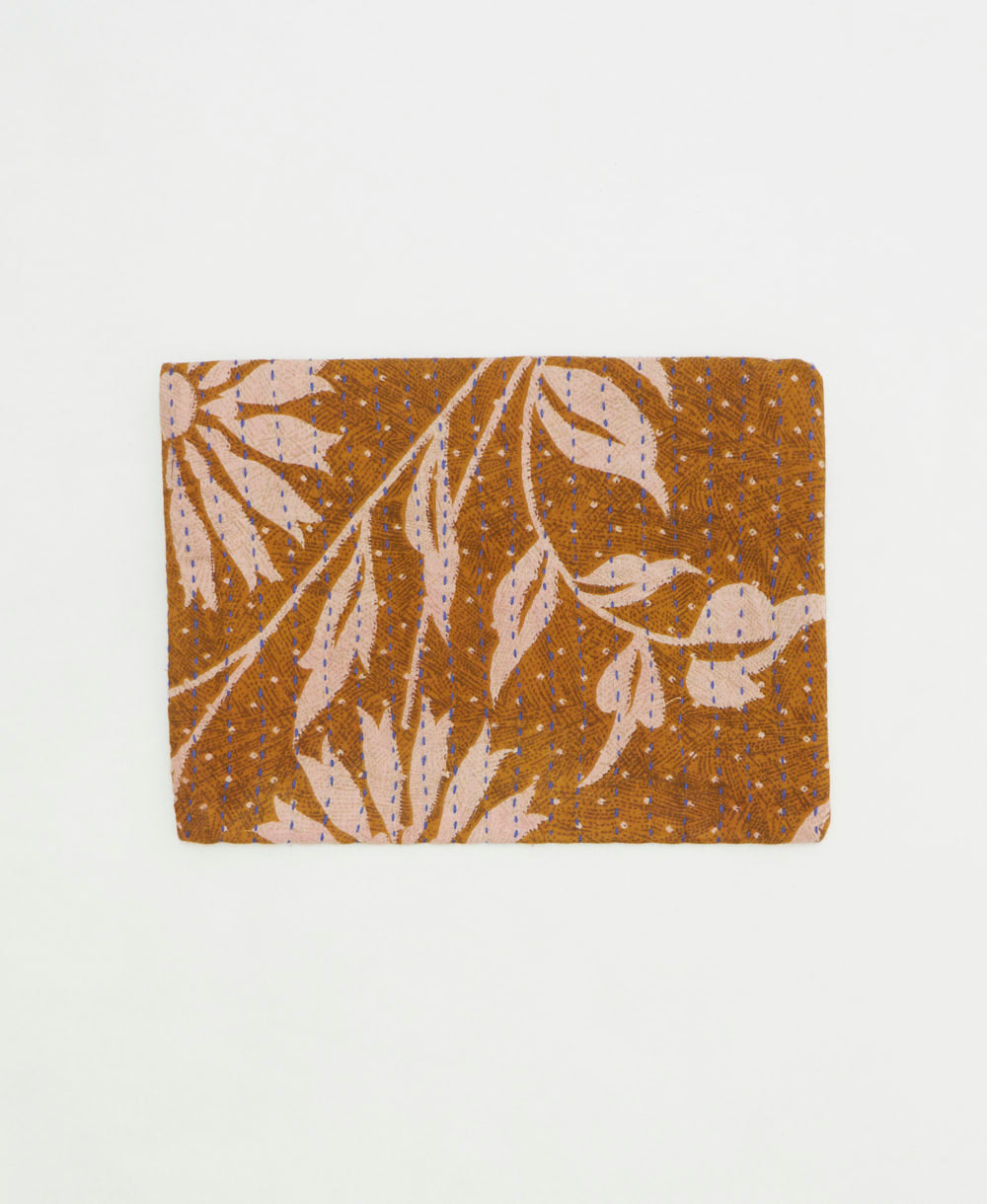 small zipper pouch