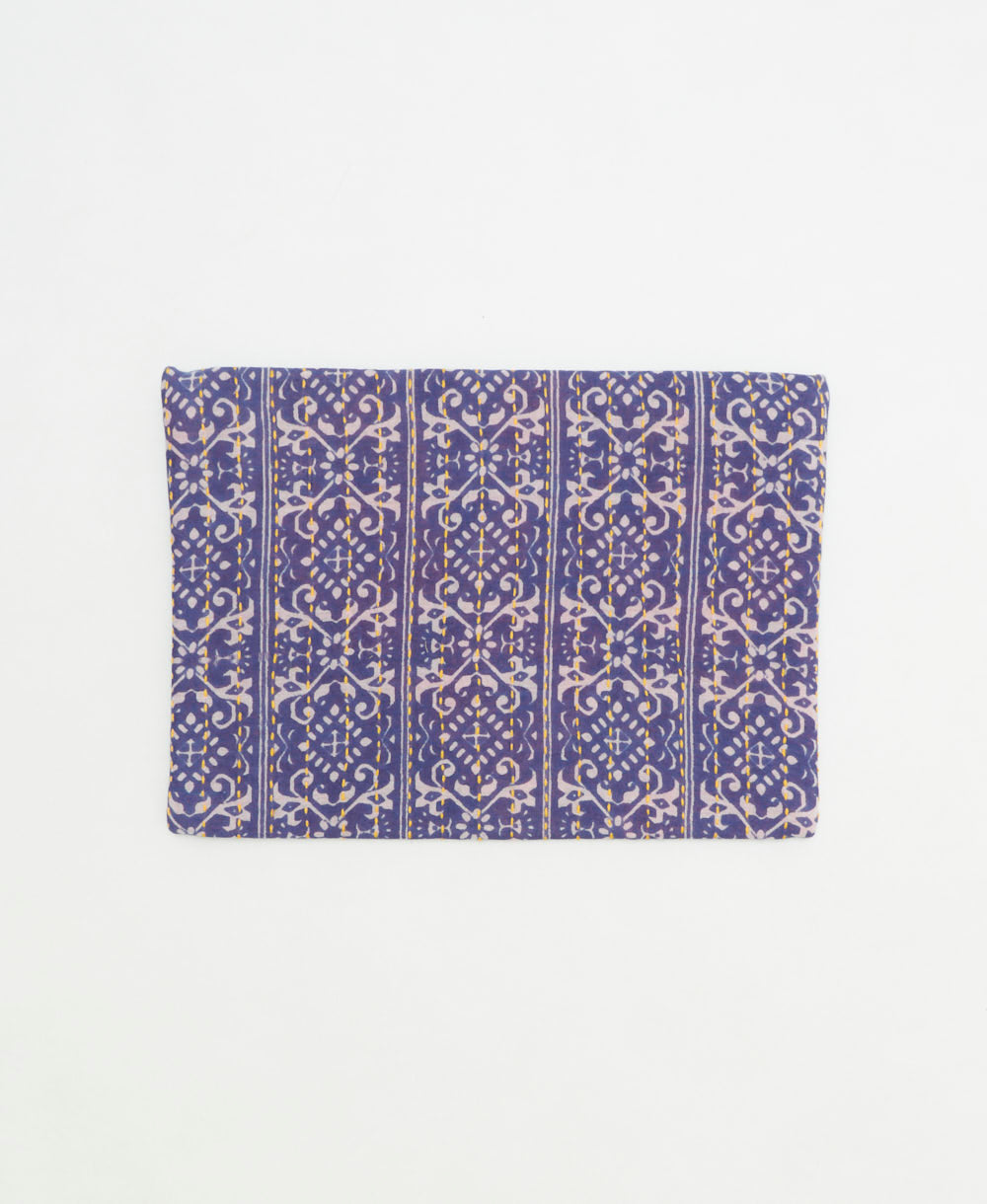 small zipper pouch