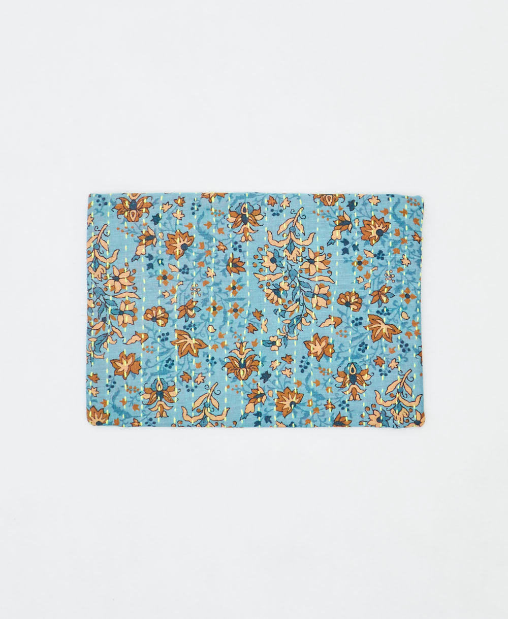small zipper pouch