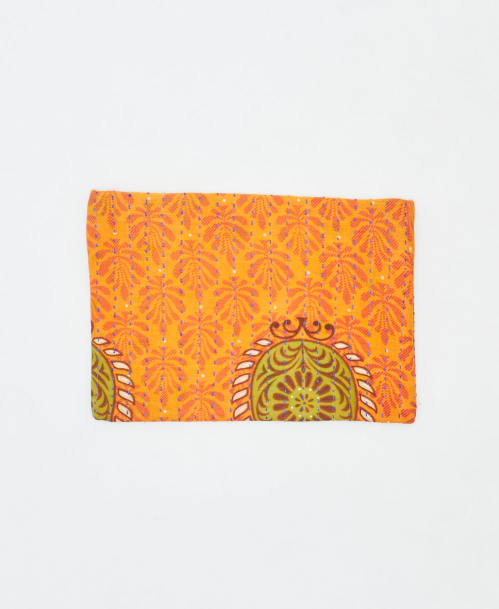 small zipper pouch