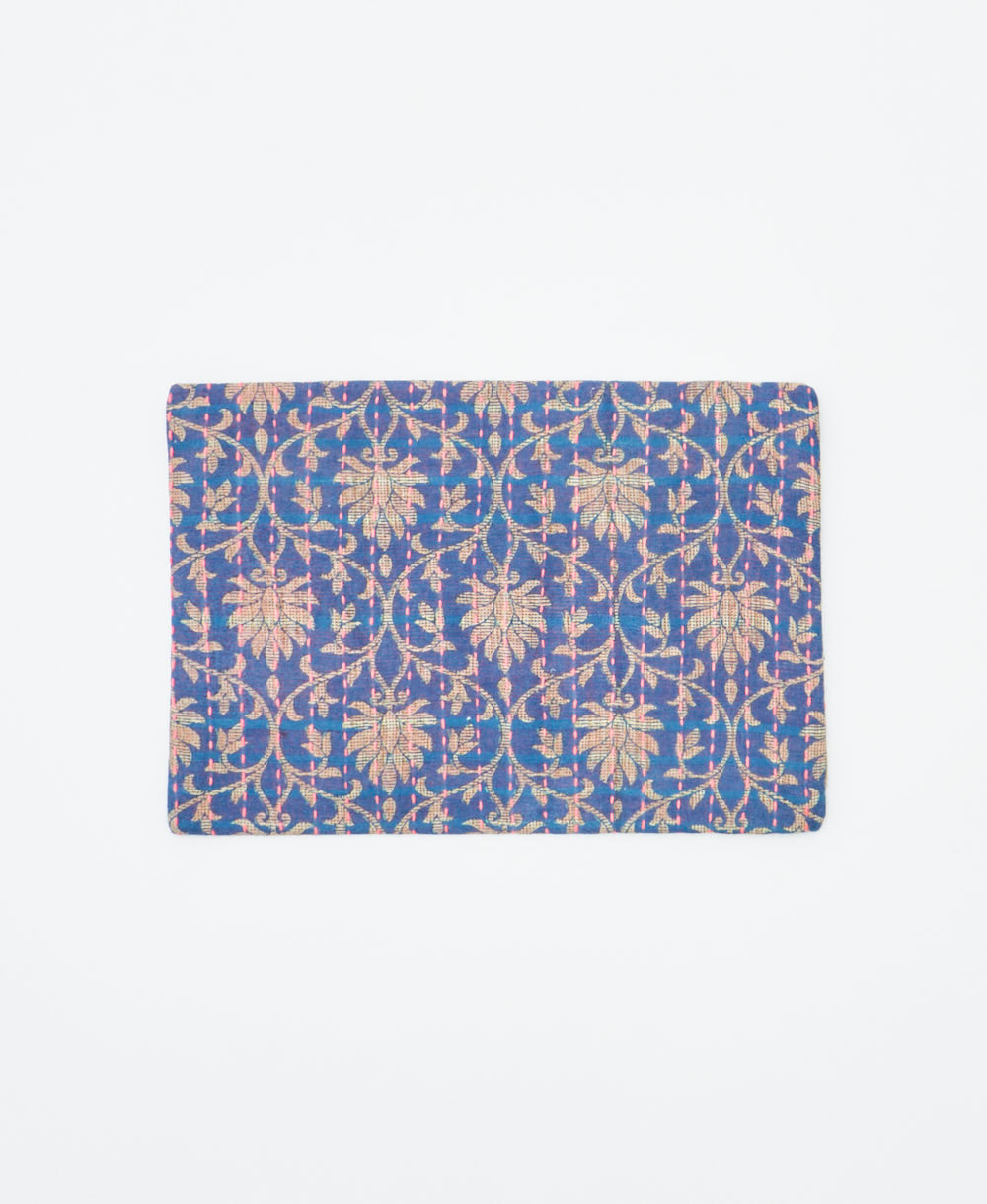 small zipper pouch