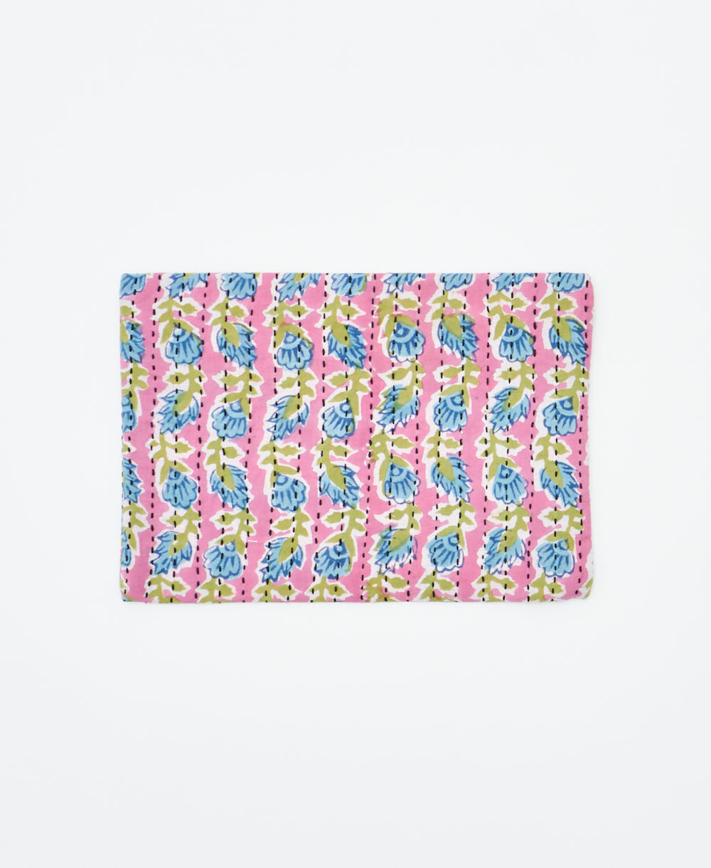 small zipper pouch