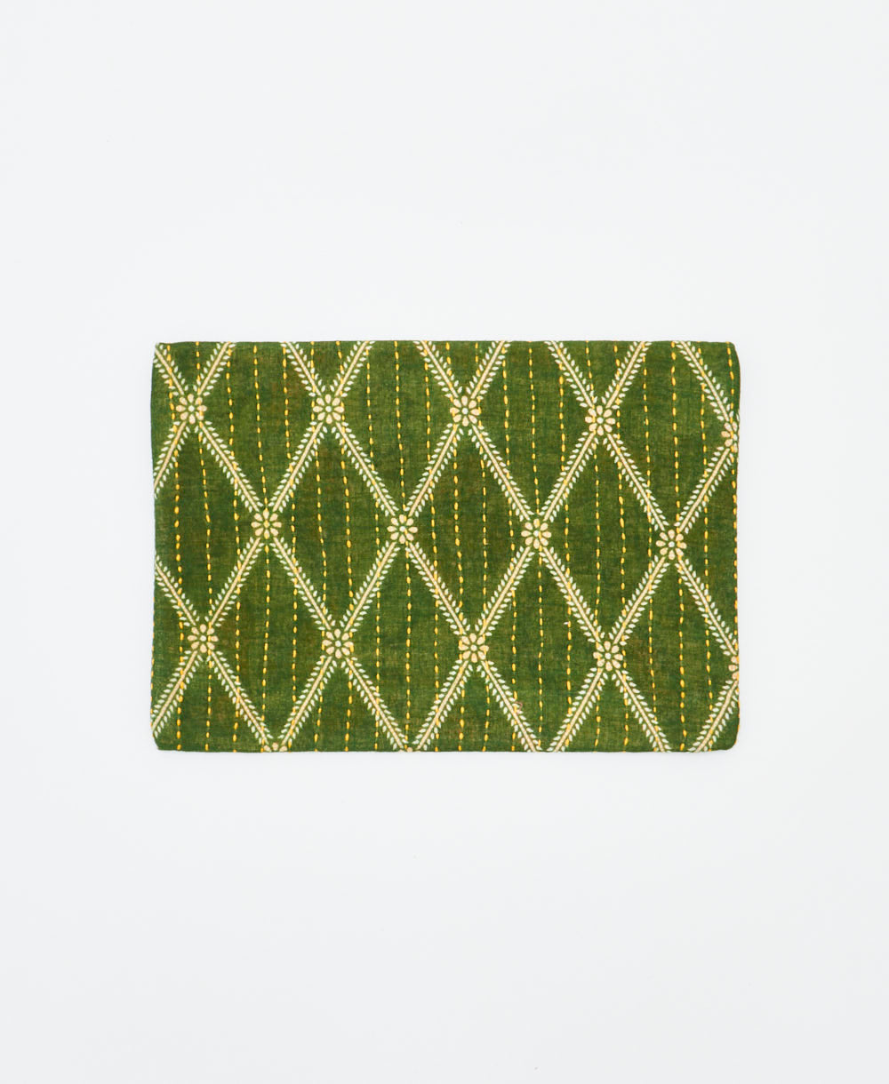 small zipper pouch