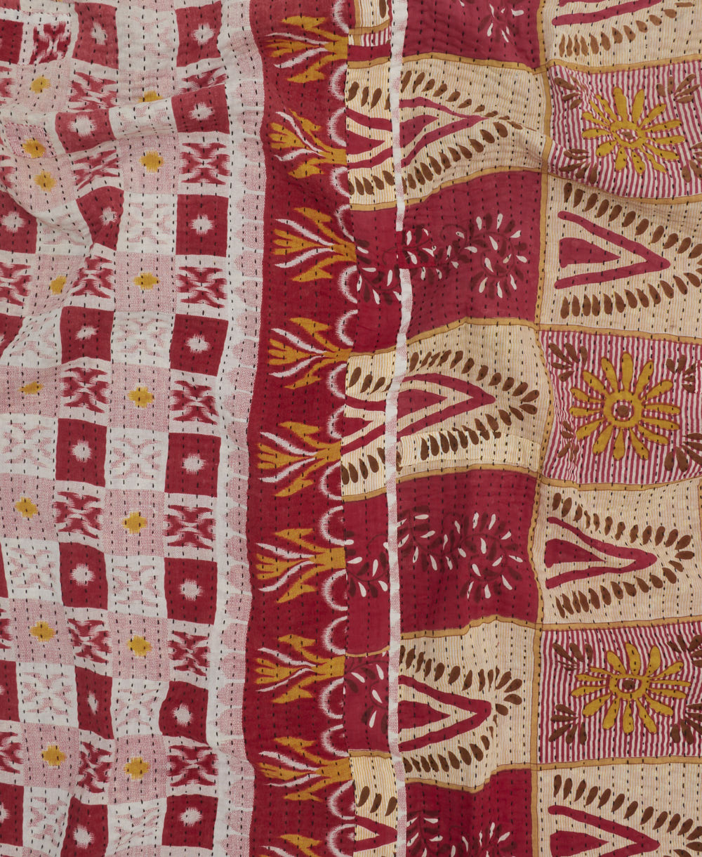 Kantha quilt throw made of recycled vintage saris