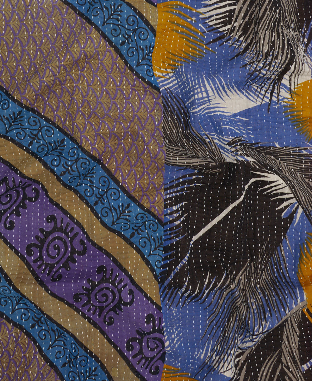 Kantha quilt throw made of recycled vintage saris