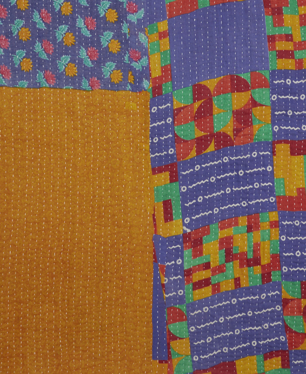 Kantha quilt throw made of recycled vintage saris