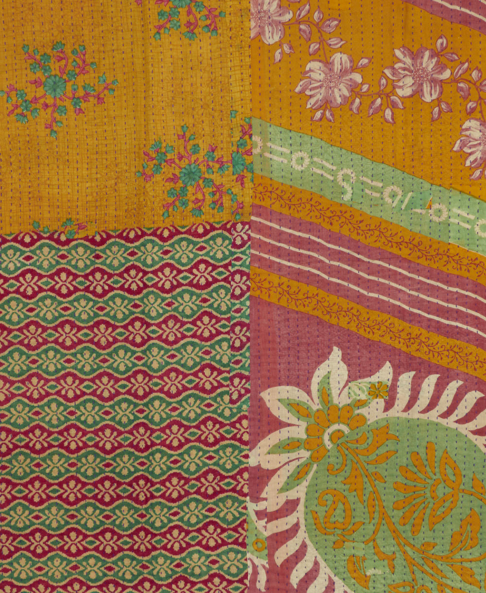 Kantha quilt throw made of recycled vintage saris